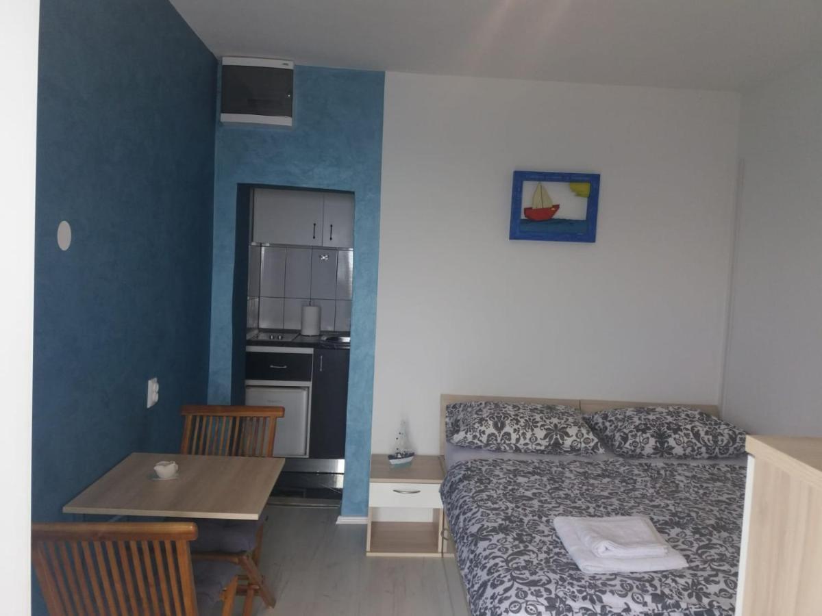 Studio Ruzica -Stobrec, Near Split Apartment ภายนอก รูปภาพ